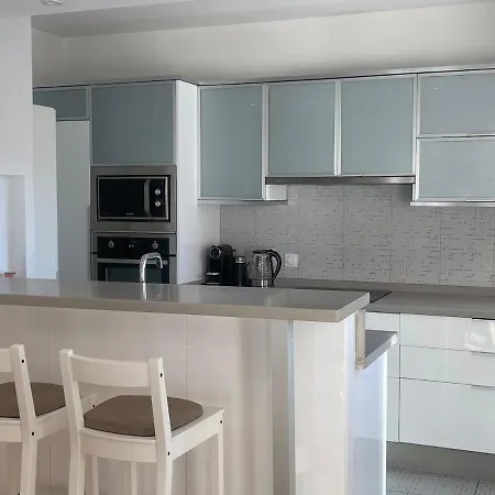 Readhostprofile Before Request! # Luxury 5-Bedroom Villa With Pool