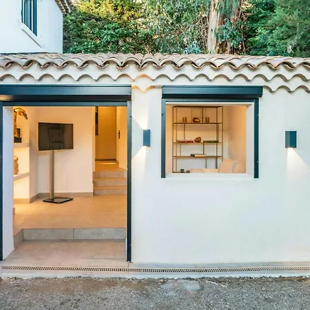 Readhostprofile Before Request! # Luxury 5-Bedroom Villa With Pool * Cagnes-sur-Mer