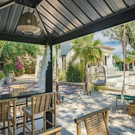 Readhostprofile Before Request! # Luxury 5-Bedroom Villa With Pool Appartamento Cagnes-sur-Mer